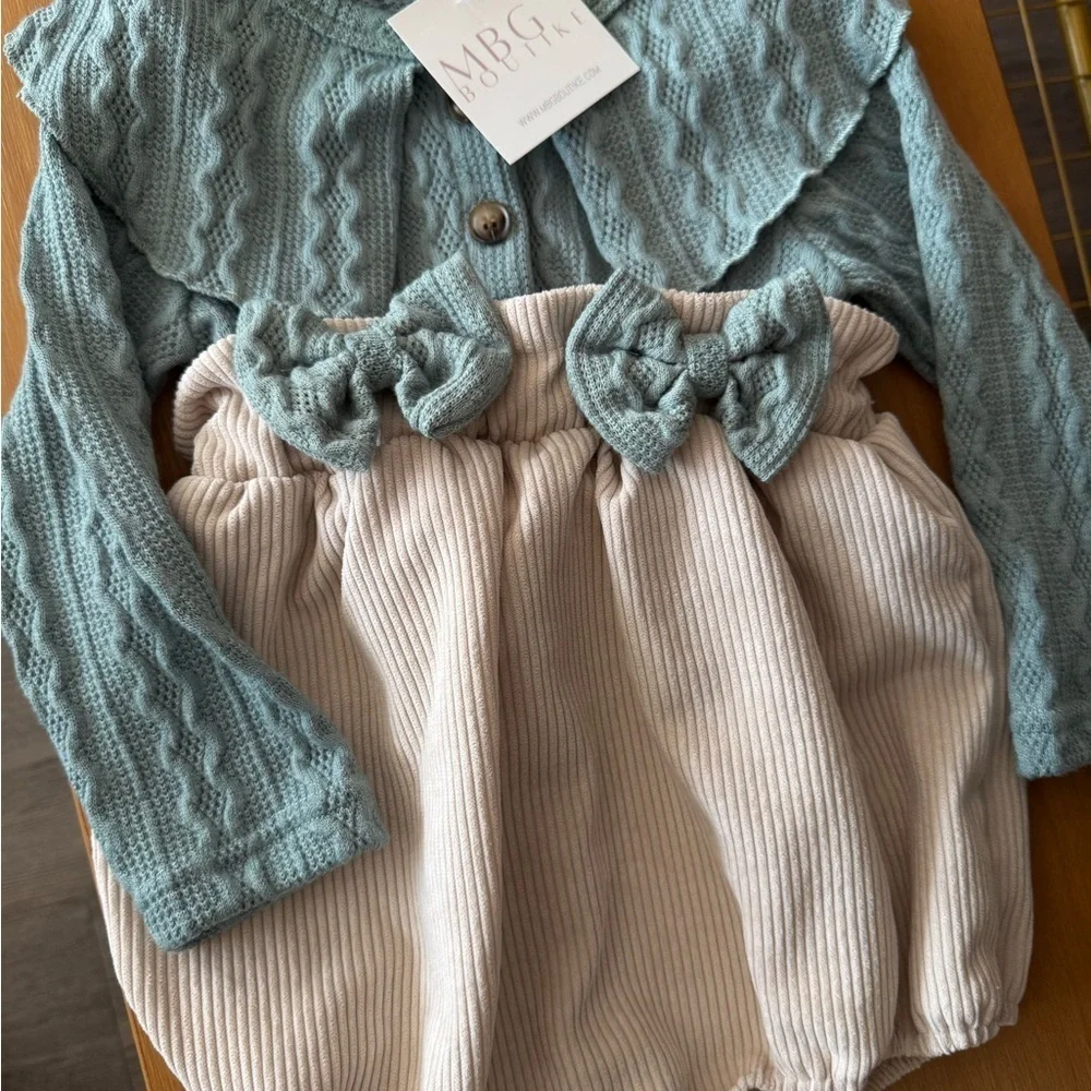 N/A adorable mint